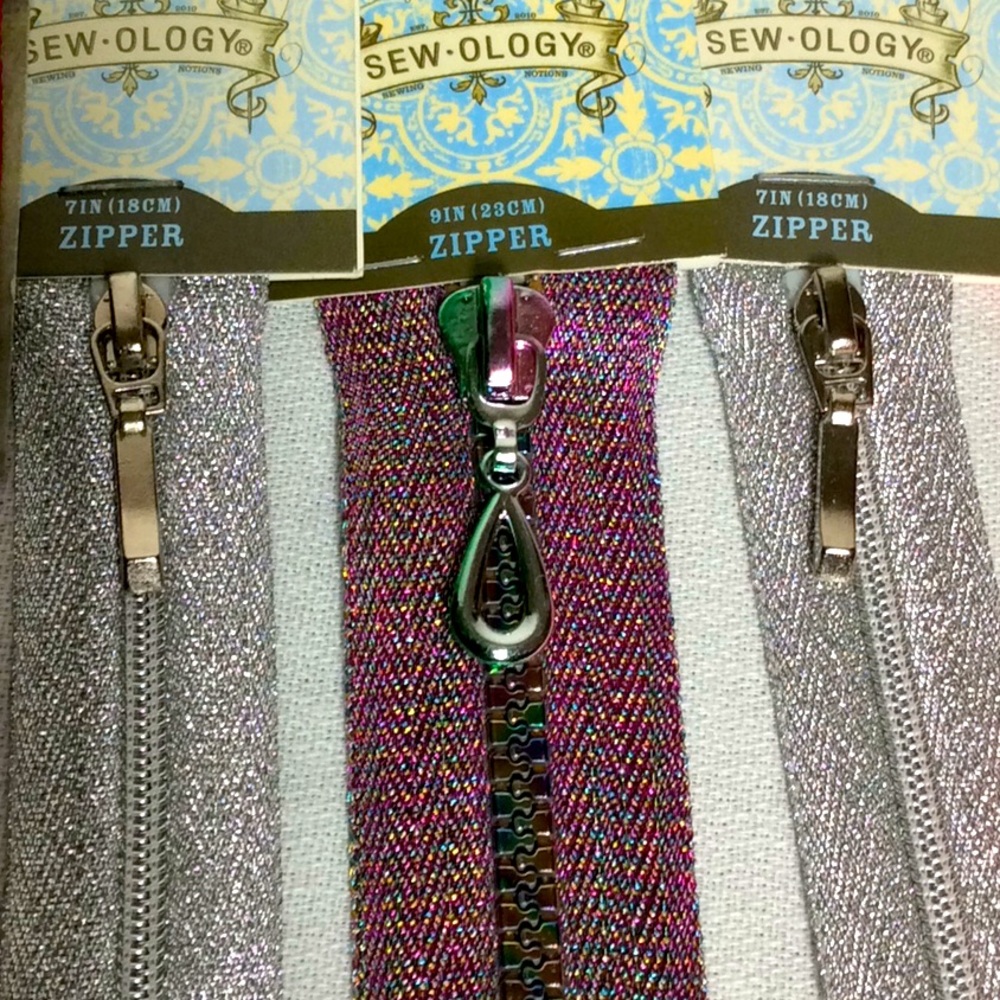 Sewing Notions Bundle - Picture 2 of 6